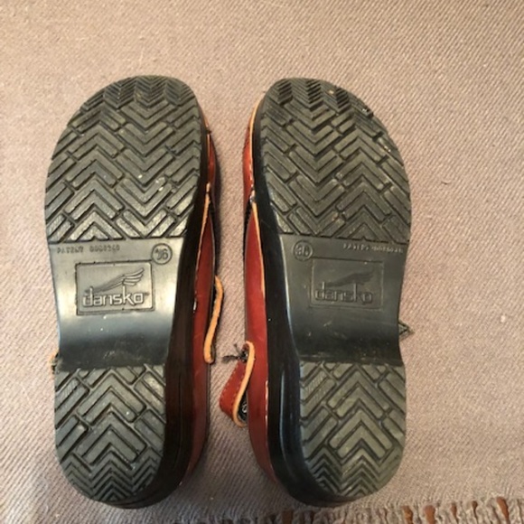 Dansko Clog - Picture 4 of 4